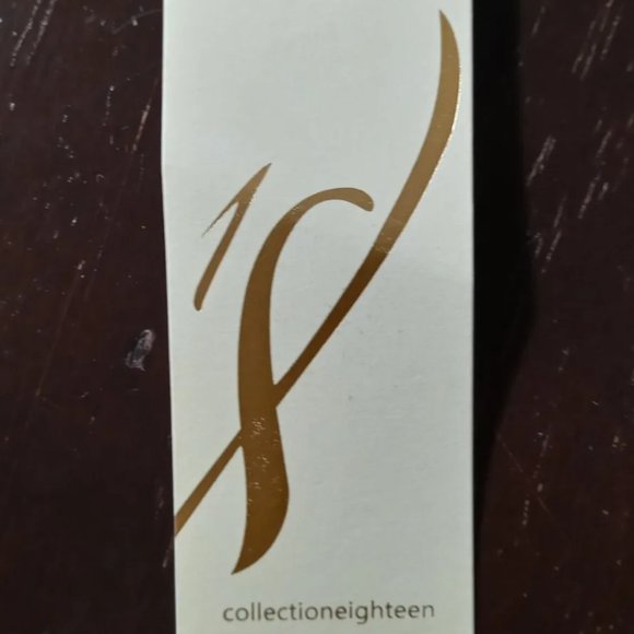 HAND-WOVEN RATTAN, ROUND CROSS-BODY BAG with HIBISCUSπΊ by COLLECTION EIGHTEEN - Picture 5 of 6